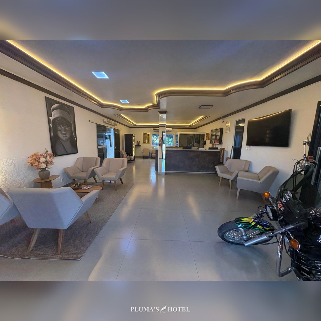 Ambiente interno do Pluma's Hotel